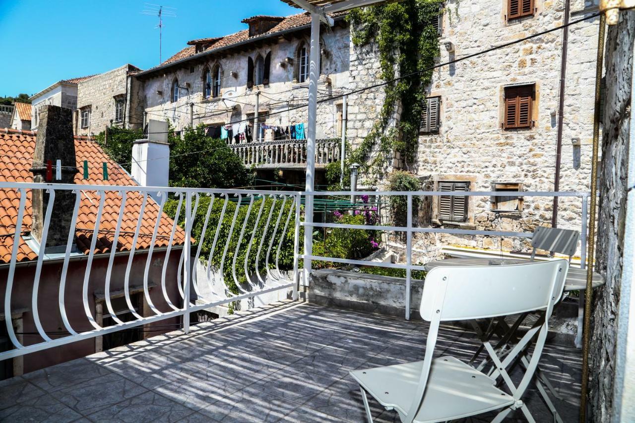Hvar Piazza Apartment フヴァル エクステリア 写真